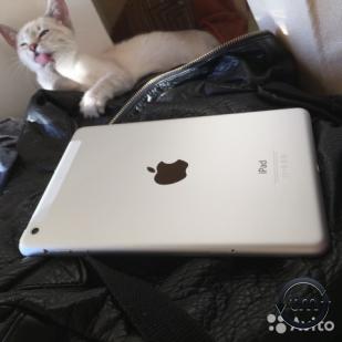 iPad mini 2(ретина), 32 гб., white. полный комплек Купить Москва iPad